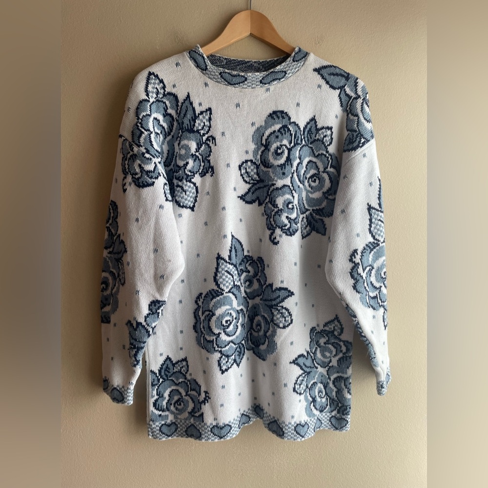 Crazy Horse Women Thick Sweater Blue White Size Medium